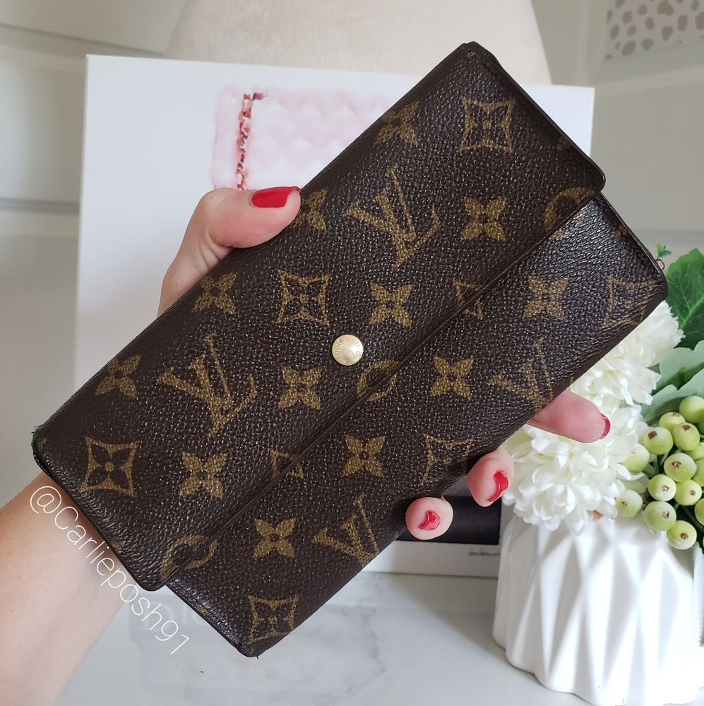 *SOLD* Authentic Pre-owned Vintage Louis Vuitton Tri-fold Long Wallet